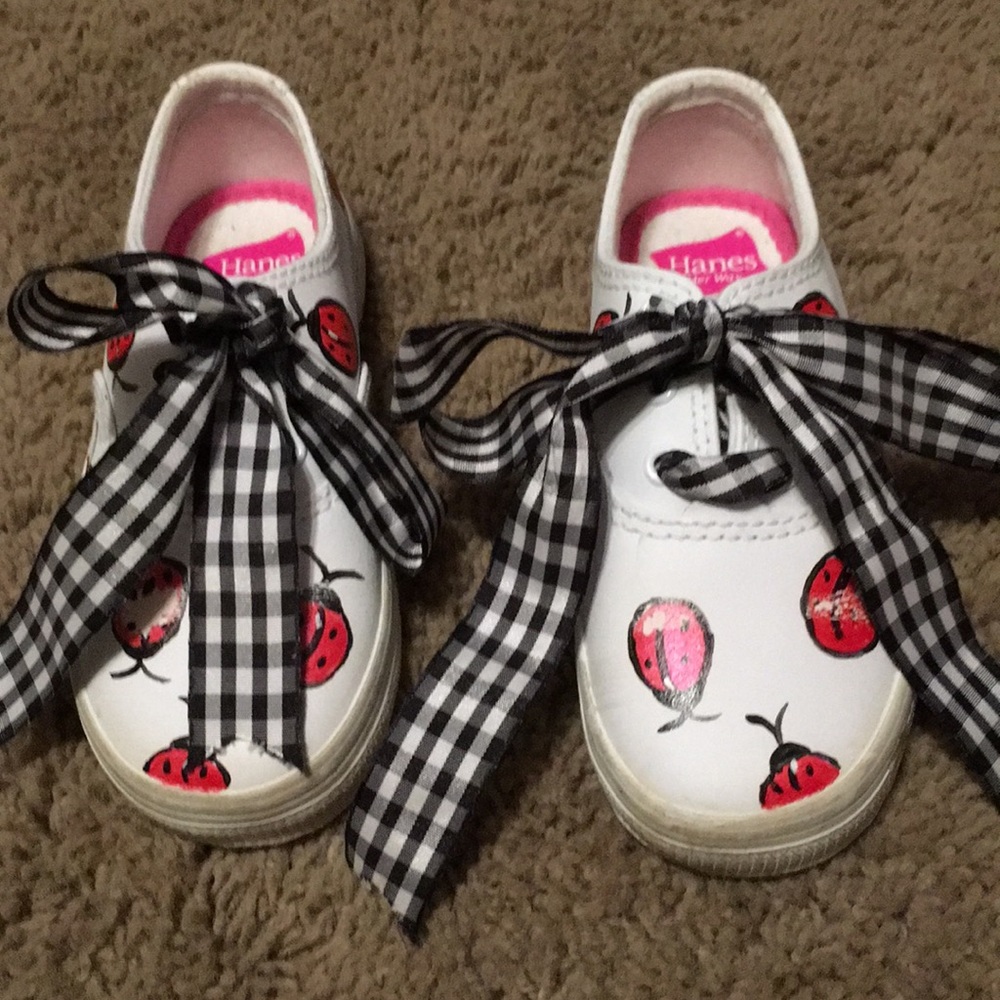 Special designed Lady bug Hanes tennis shoes 9 1/2